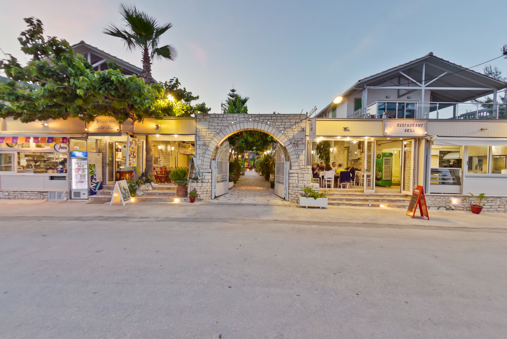 Rouda Bay Beach Hotel Mikros Gialos Ngoại thất bức ảnh