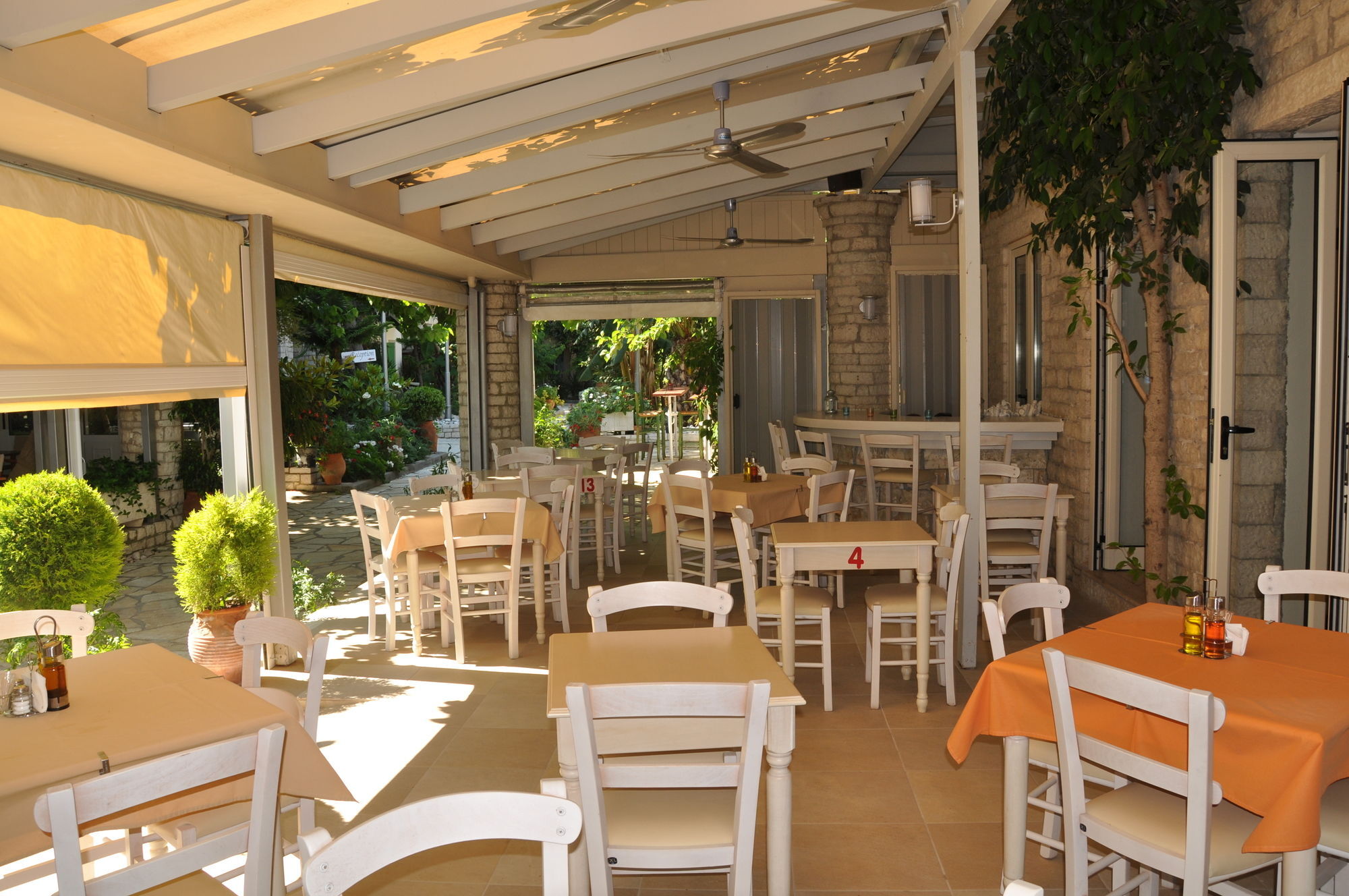 Rouda Bay Beach Hotel Mikros Gialos Ngoại thất bức ảnh