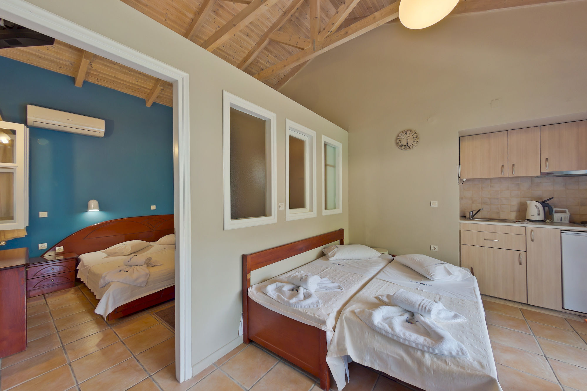 Rouda Bay Beach Hotel Mikros Gialos Ngoại thất bức ảnh