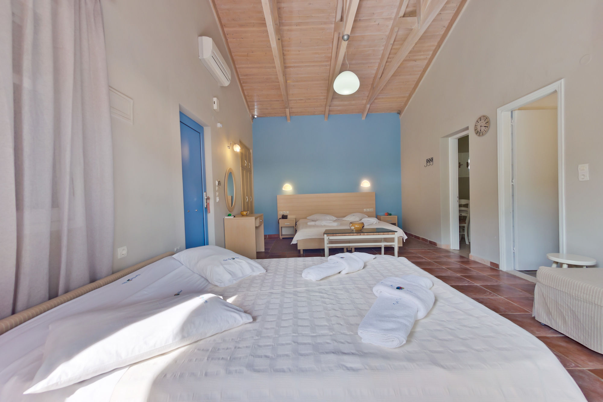 Rouda Bay Beach Hotel Mikros Gialos Ngoại thất bức ảnh